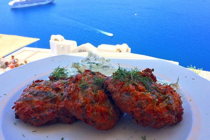 Half-Day Small-Group Eat and Walk Santorini Food Tour - Group Size and Age