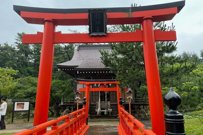 Half Day Takayama Inari Shrine Tour With Licensed Guide - Key Points