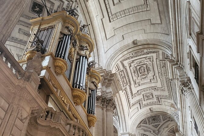 Half-Day Tour of Jaen, Cathedral, Jewish Quarter and Arab Baths - Key Points