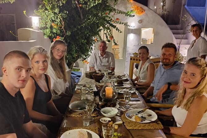 Half-Day Traditional Micro Restaurant in Santorini - Key Points
