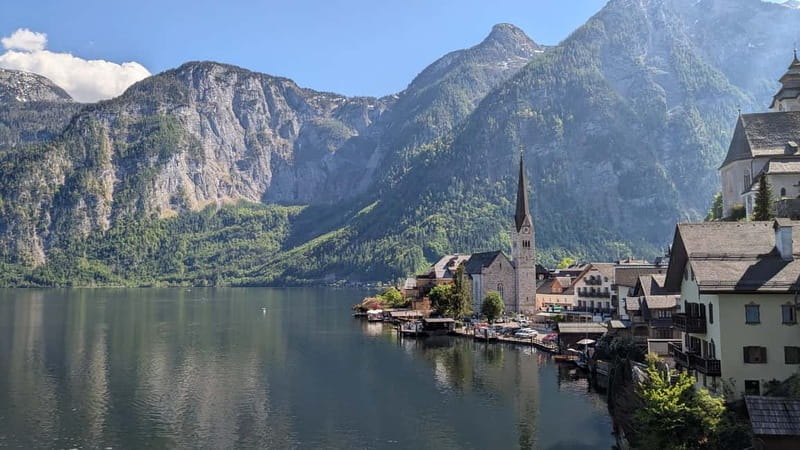 Hallstatt: Lake Kayaking Tour - Price and logistics: assessing value