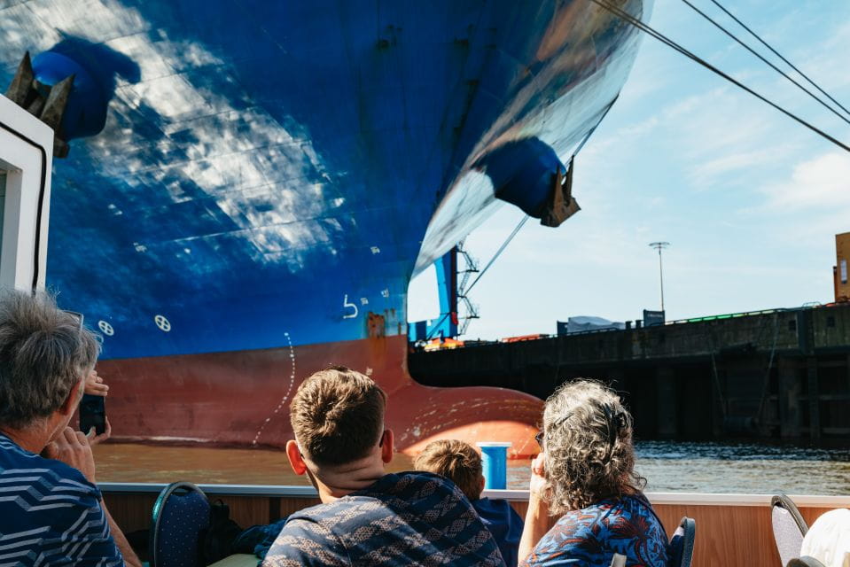 Hamburg: 1.5-Hour Harbor and Speicherstadt Day Cruise - Inclusions