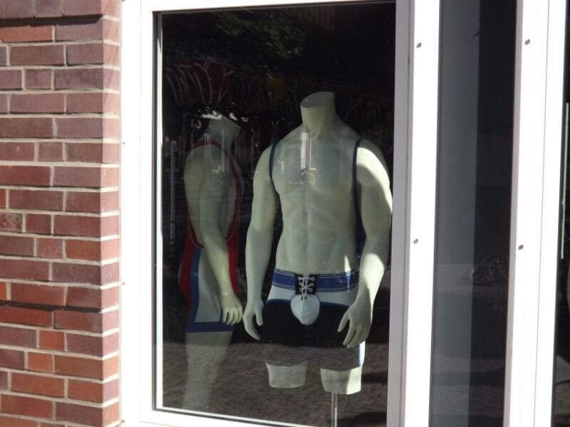 Hamburg: 2-Hour St. Georg Walking Tour - The Sum Up