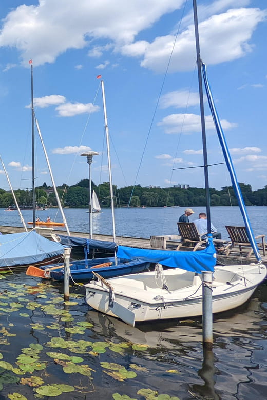 Hamburg among friends - Van tour - Who Should Consider This Tour?