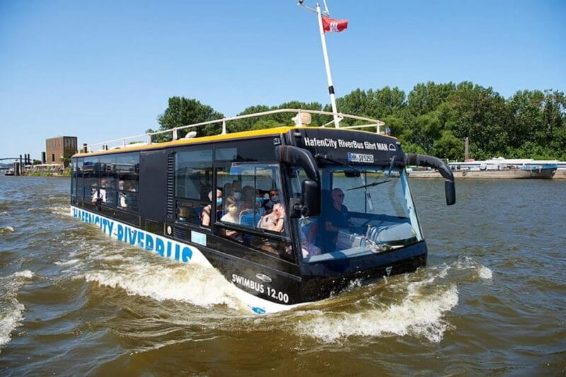 Hamburg: Amphibious River and Land Bus Ticket - Hamburg’s amphibious bus tour: a fresh way to see the city