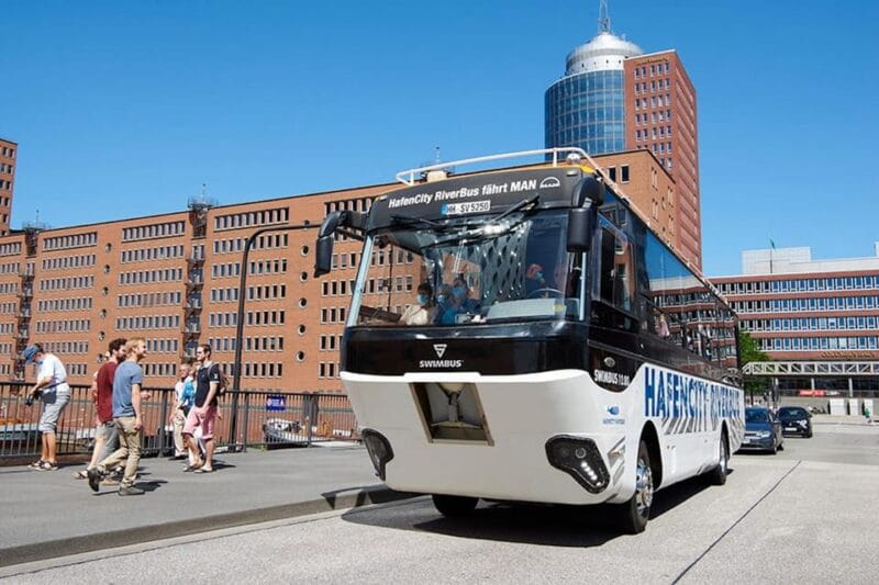 Hamburg: Amphibious River and Land Bus Ticket - The itinerary in detail: what you’ll see and hear