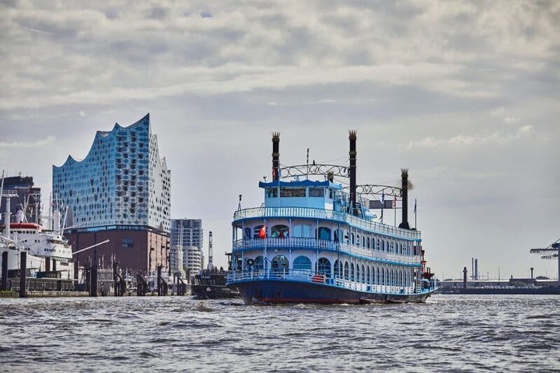 Hamburg: Harbor Cruise and Bus City Hop-On Hop-Off Tour - FAQ