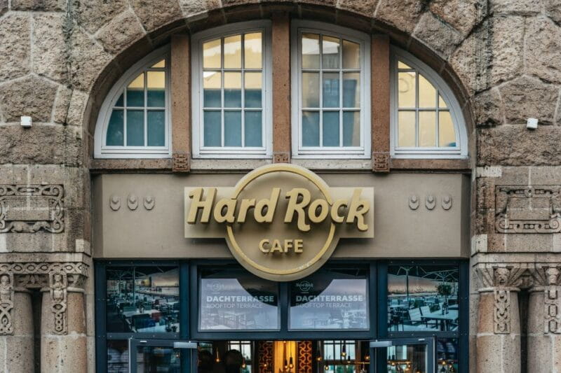 Hamburg: Hard Rock Cafe Skip-the-Line Meal - The Food: More Than Just a Meal