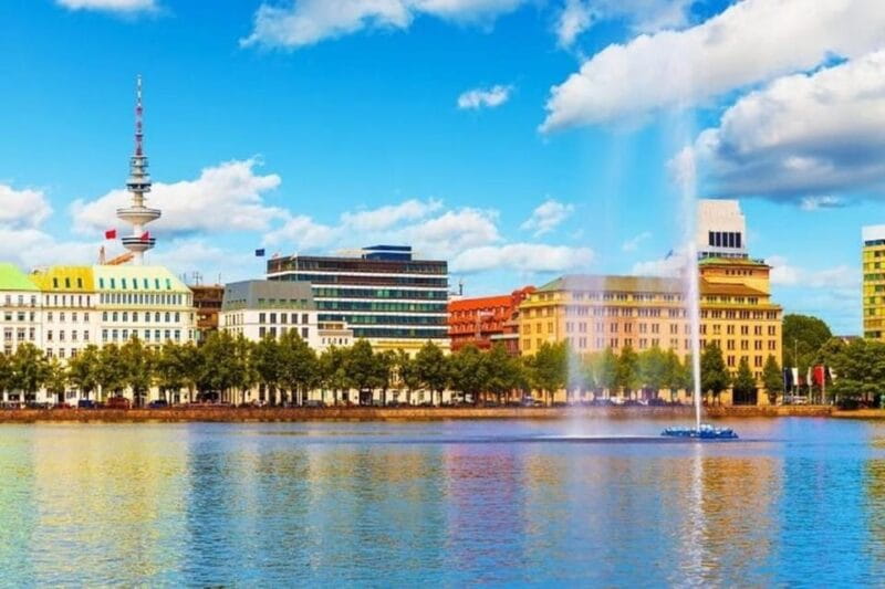 Hamburg : Must-See Walking Tour With A Guide - Final Thoughts: Is This the Tour for You?