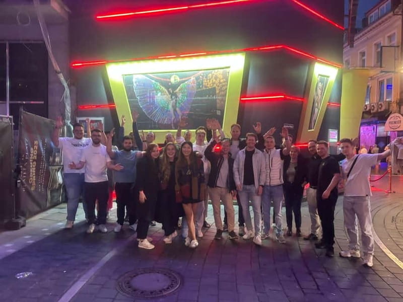 Hamburg: Night PubCrawl Tour through the Reeperbahn - Key Points / Takeaways