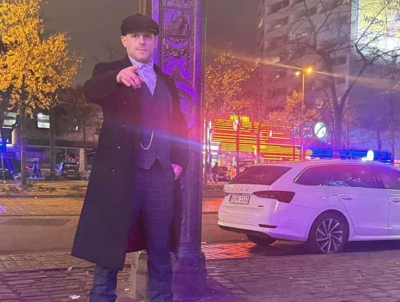 Hamburg: Peakys Classic Guided Tour - Discovering Hamburg’s Reeperbahn with Style and Substance