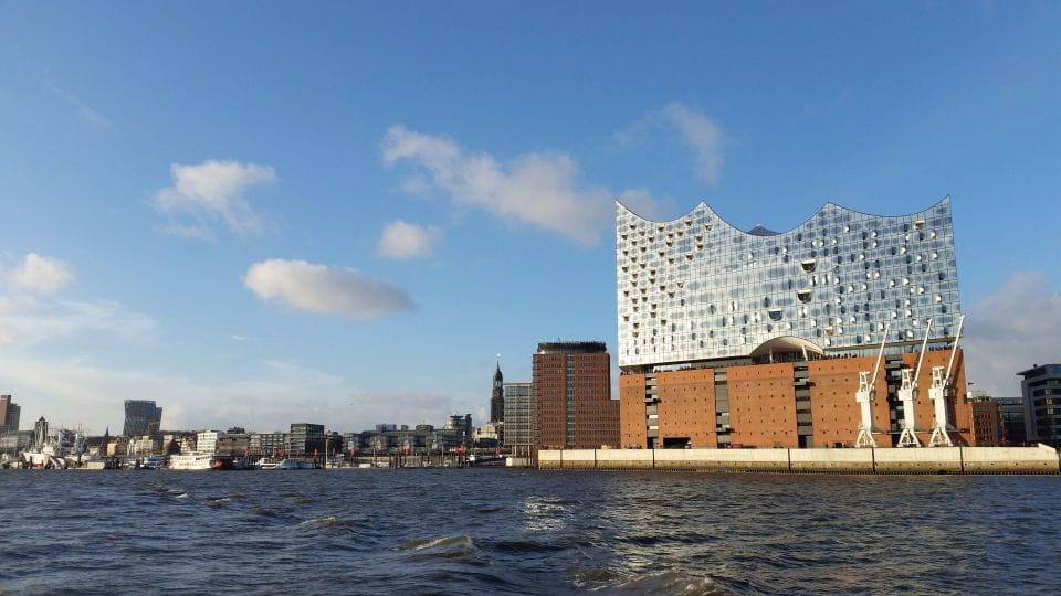 Hamburg: Private 3-Hour Guided Car Tour - Exploring Historic Landmarks