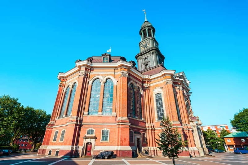 Hamburg: Private Driving Tour with Local Guide 5 hrs - FAQ