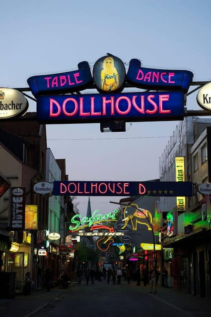 Hamburg: Private St. Pauli Red Light District Tour - Why a Private Tour is Your Best Bet in St. Pauli