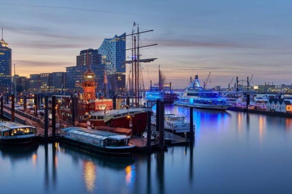 Hamburg : Private Walking Tour With A Guide (Private Tour) - Customizable Experience