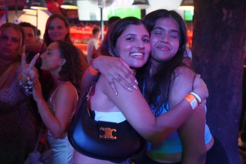 Hamburg: Reeperbahn Pub Crawl with Shots and Games - Who Is This Tour Best For?