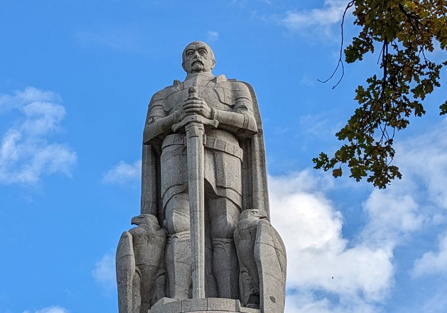 Hamburg: Scavenger Hunt and City Sights Smartphone Tour - Pricing and Duration