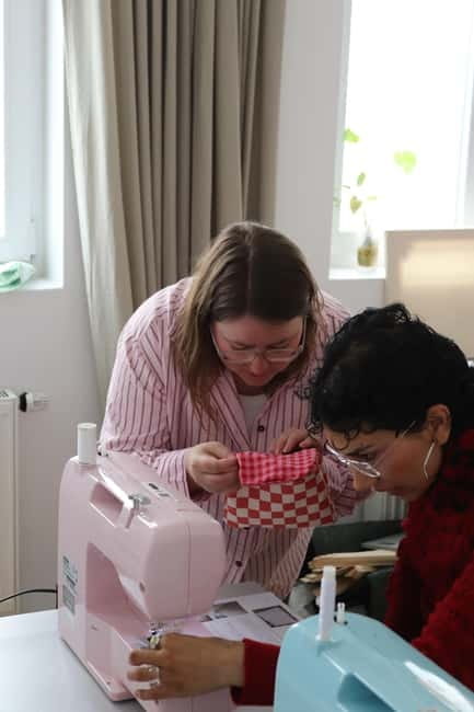 Hamburg: sew your own cosmetic bag as a souvenir from HH - Hamburg: Sew Your Own Cosmetic Bag as a Souvenir from HH