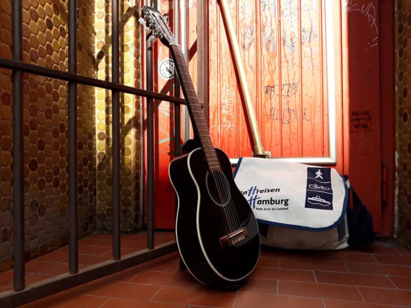 Hamburg: St. Pauli Walking Tour with Live Music - Final Thoughts