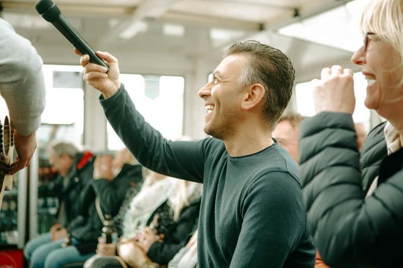 Hamburg: The comedy harbor tour - The Experience: A Glimpse Into Hamburg’s Maritime Humor