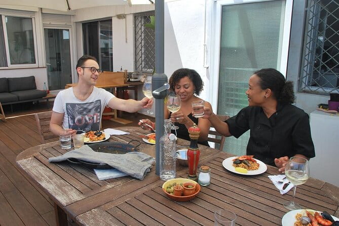 Hands-on Fideua or Paella Class in Barcelona in a Local's Home - The Experience in Detail