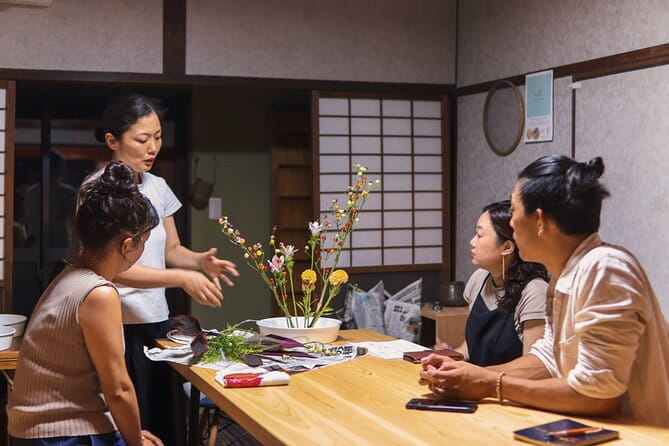 Hands-On Ikebana Making With a Local Expert in Kobe - Key Points