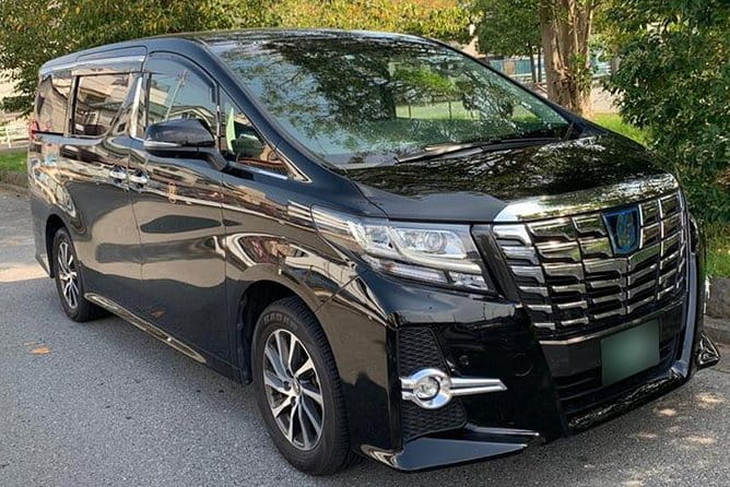 Haneda Airport (HND) Private Transfer to Central Tokyo - Vehicle Types and Amenities