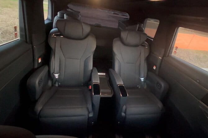 Haneda Airport Private Transfer To or From Tokyo City - Booking and Cancellation Policy