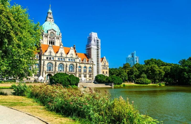 Hannover: Express Walk with a Local in 60 minutes - Who This Tour Suits Best