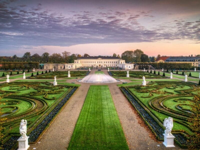 Hanover: Royal Gardens of Herrenhausen Guided Tour - Discovering the Royal Gardens of Herrenhausen in Hanover
