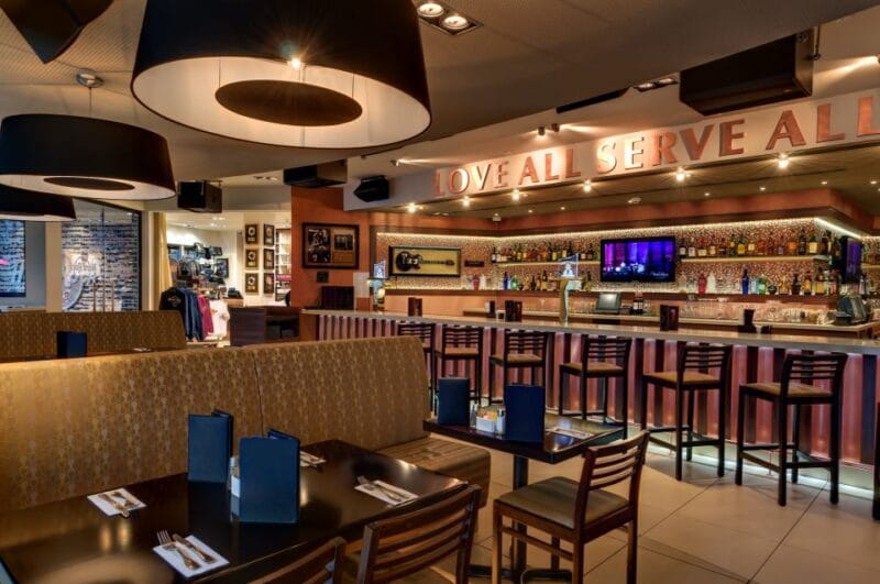 Hard Rock Cafe Berlin with Set Menu for Lunch or Dinner - Building Your Perfect Visit: Tips and Tricks