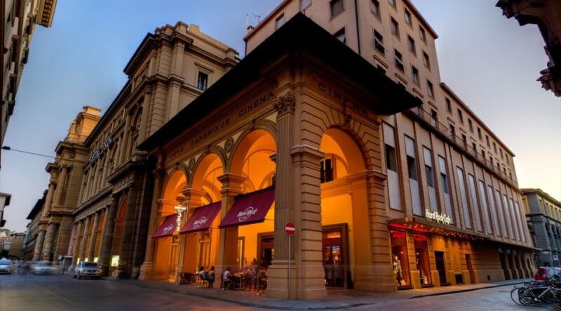 Hard Rock Cafe Florence with Set Menu for Lunch or Dinner - Location and Setting: The Heart of Florence’s Piazza della Repubblica