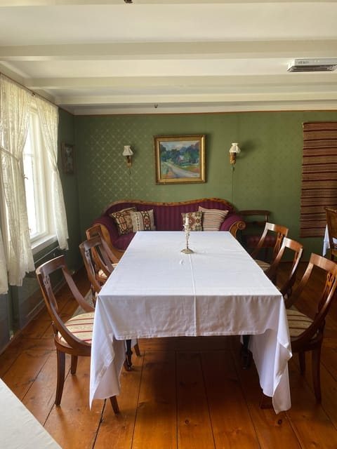 Hardangerfjord Lunch at Cider Farm, Coffee at historic Hotel - Price and Value