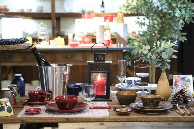 Hasami Ware 2-Day Tour With Special Guide ~ 400 Years History and Modern Daily Use Pottery ~ - Transportation and Accessibility