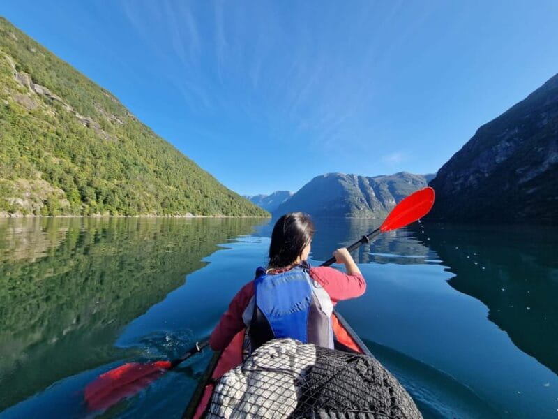 Hellesylt: Beginner-Friendly Fjord Kayaking Experience - Who Should Consider This Activity?