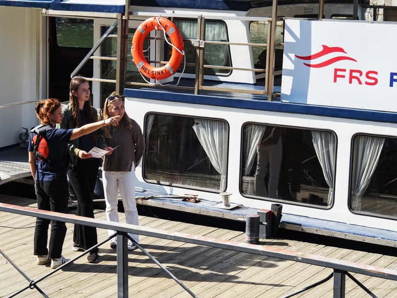 Helsinki: Biennial art exhibition at Vallisaari island - Key Points / Takeaways