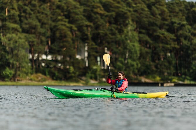 Helsinki City 3-Hour Kayak Trip - Exploring Helsinki from the Water: A Close-Up View of the City’s Shoreline