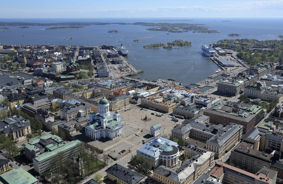 Helsinki: City Center Highlights Guided Minivan Tour - Pickup and Drop-off