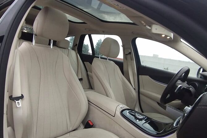 Helsinki to Helsinki Airport (HEL) - Departure Private Transfer - Who is this ideal for?