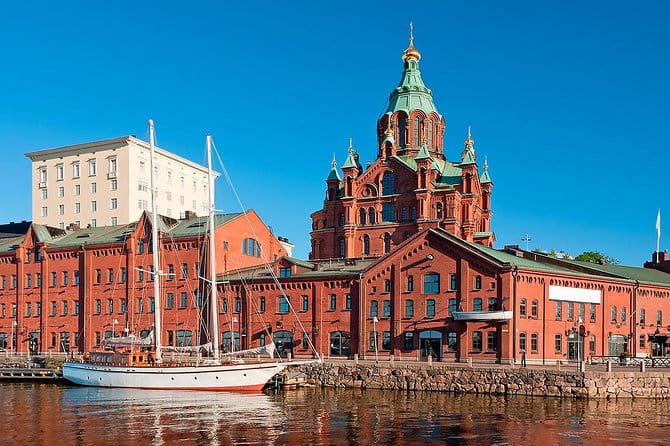Helsinki Walking Tour with PRIVATE Professional guide - FAQ