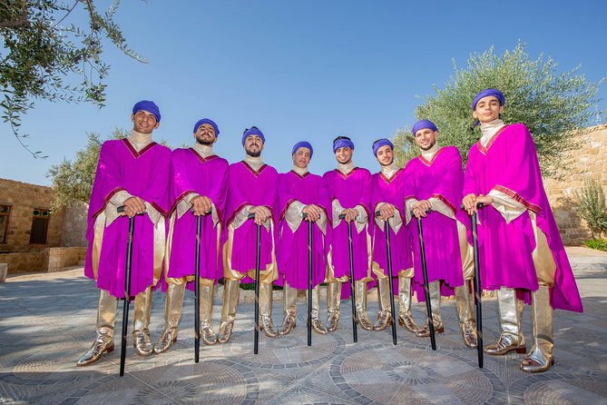 Henna Fantasia - Jordan Folklore Night - Experiencing Live Music Entertainment