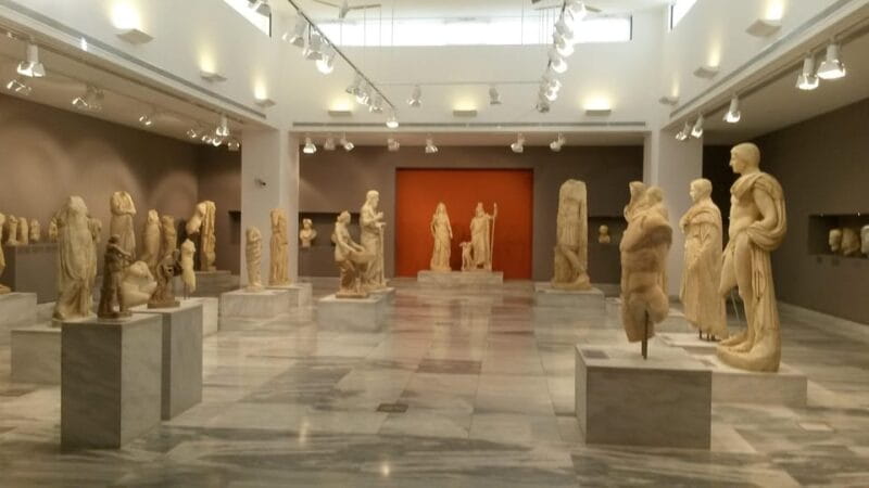Heraklion: Archaeological Museum Ticket with City Audio Tour - Heraklion: Archaeological Museum Ticket with City Audio Tour — A Practical Look