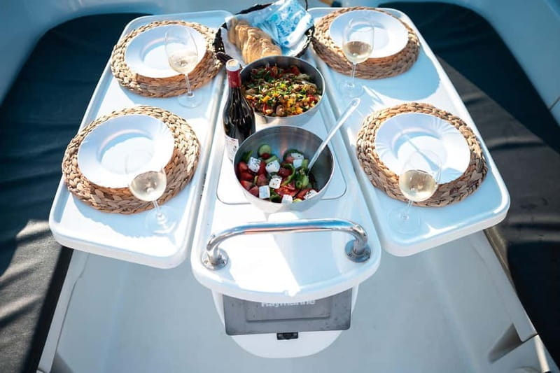 Heraklion: Dia Island Sunset Boat Tour with Dinner - Price & Value Analysis