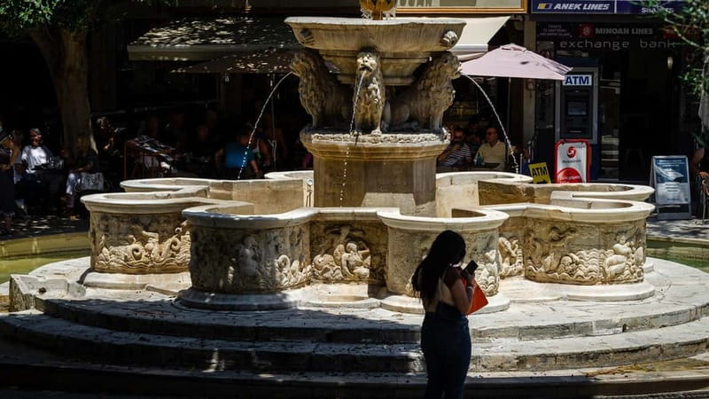 Heraklion: Heraklion Market & CretAquarium *SKIP The Line - Exploring Heraklion: An Honest Take