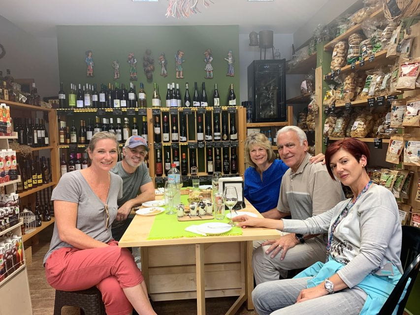 Heraklion: History & Culture Walking Tour With Food Tasting - Customer Feedback