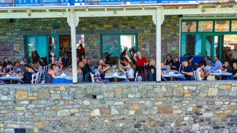 Heraklion: Private Full-Day Guided Tour of East Crete - Exploring Agios Nikolaos: A Relaxed Seaside Town