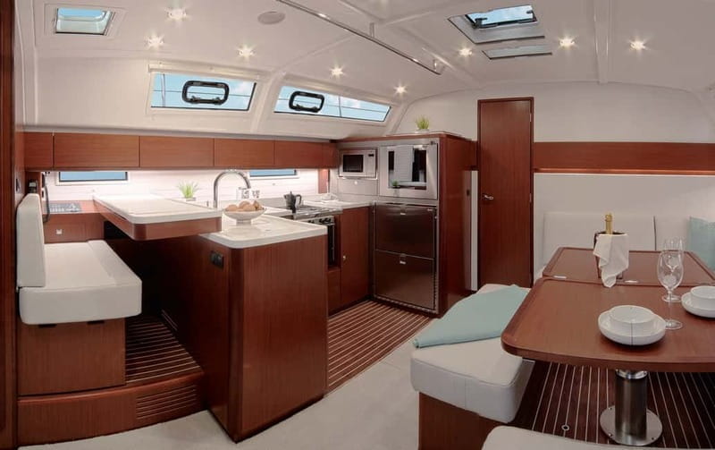 Heraklion: Sailing to Dia island with lunch on Bavaria 51 - Price and Value Analysis