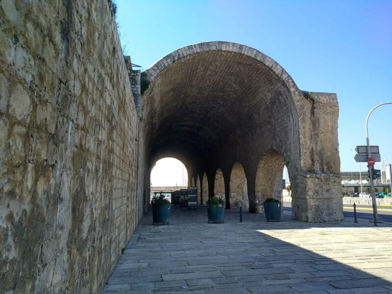 Heraklion: Sightseeing Tour with Greek Meze - Key Points / Takeaways