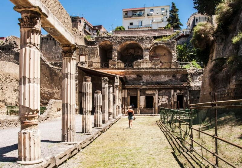Herculaneum Guided Walking Tour with Entry Ticket - Detailed Review: Discovering Herculaneum in a Compact Tour