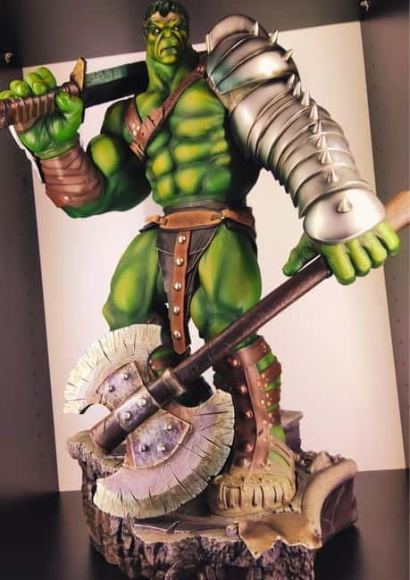 Hero District: A museum dedicated to super heroes in Syros! - The Artistry of the Statues